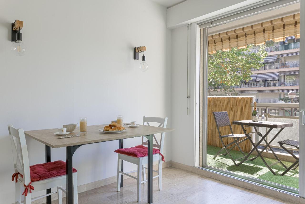 Cosy Studio - Centre Cannes - Terrasse - Clim - Wifi Buitenkant foto